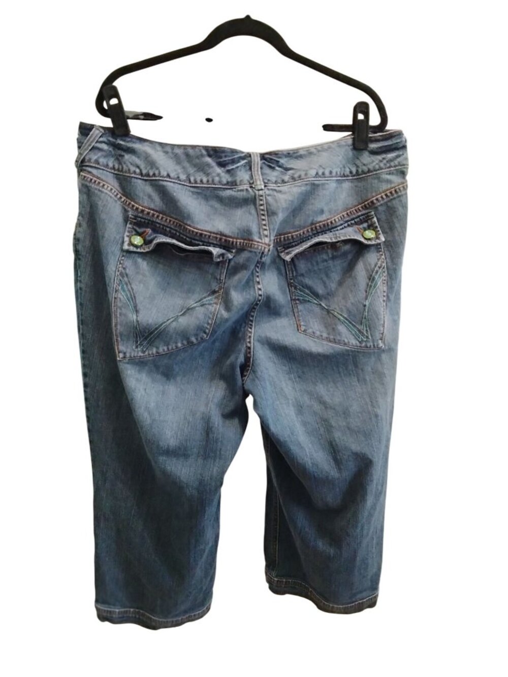 Venezia Size 22 Capri Jeans Denim Green Button Accents Mid Rise Cropped Fit - Picture 6 of 8